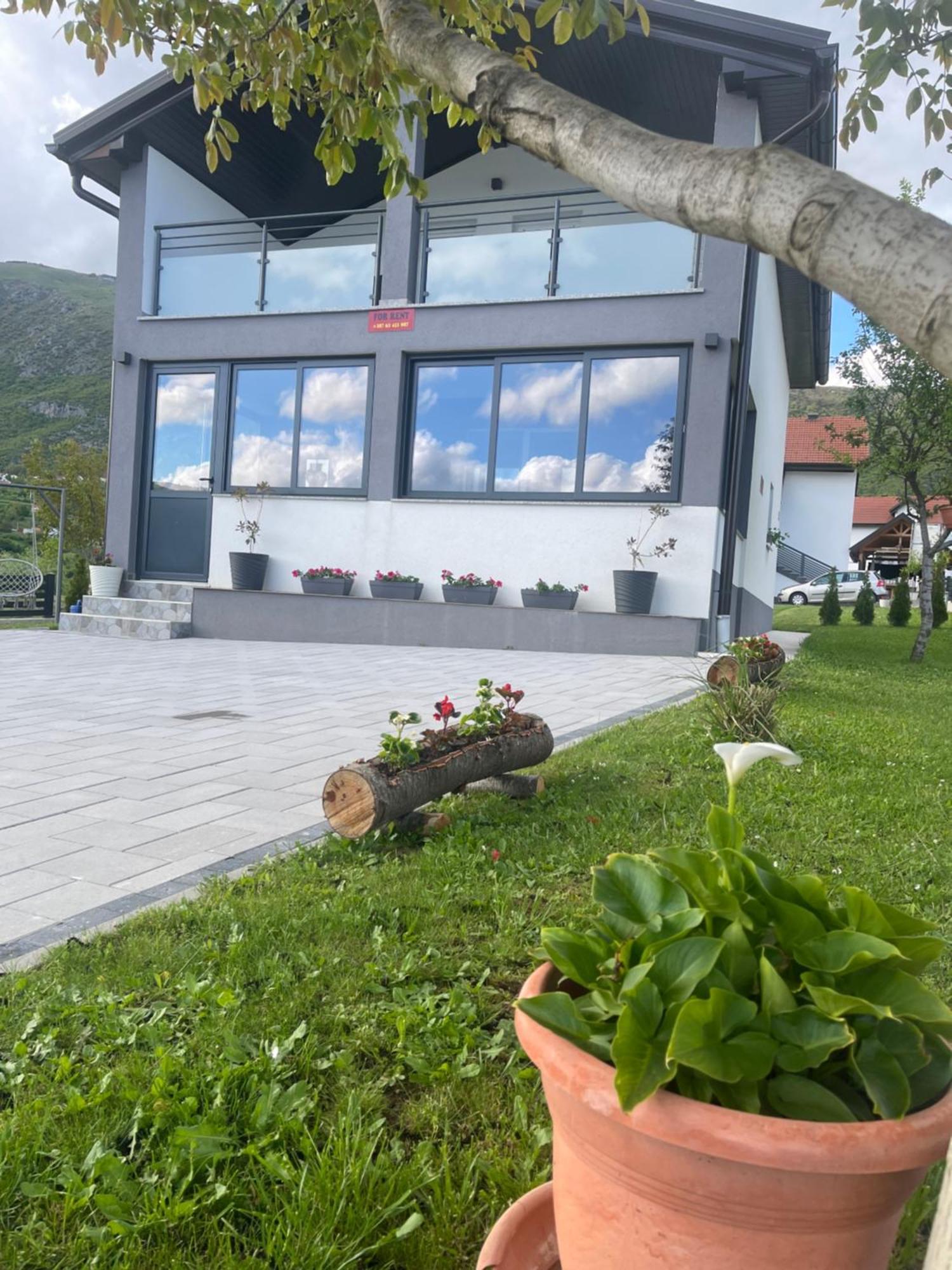 Vikendica Bosnjak Prozor Esterno foto